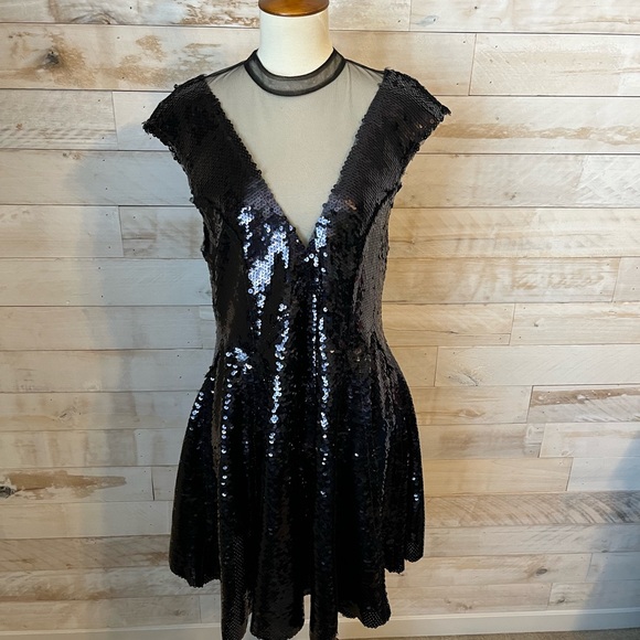 NWT Free people dusk till dawn mini sequin dress size M - Picture 3 of 11